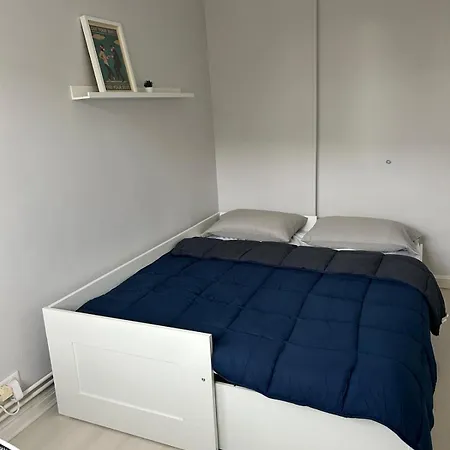 Апартаменты Cozy Center Нантерр